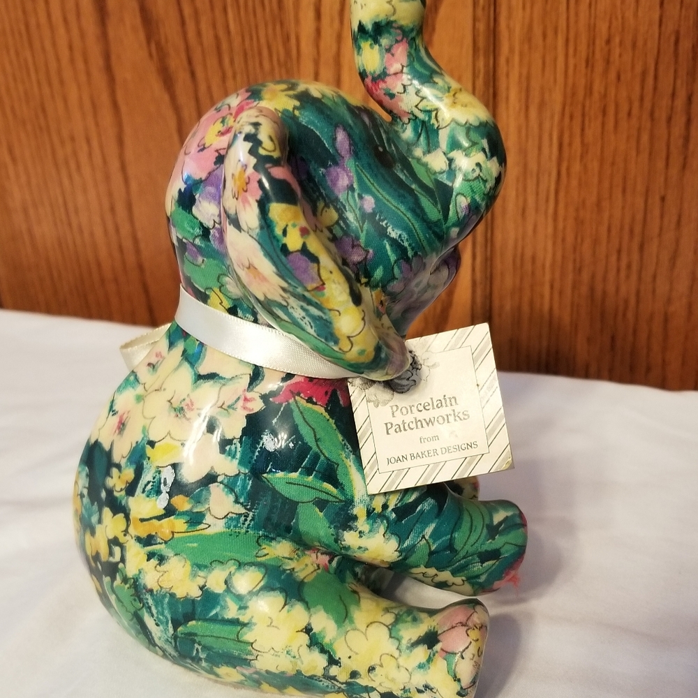 Porcelain Patchworks Elephant - Picture 5 of 5